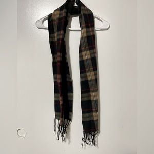 Black/brown/red scarf